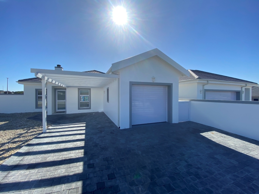 2 Bedroom Property for Sale in Yzerfontein Western Cape